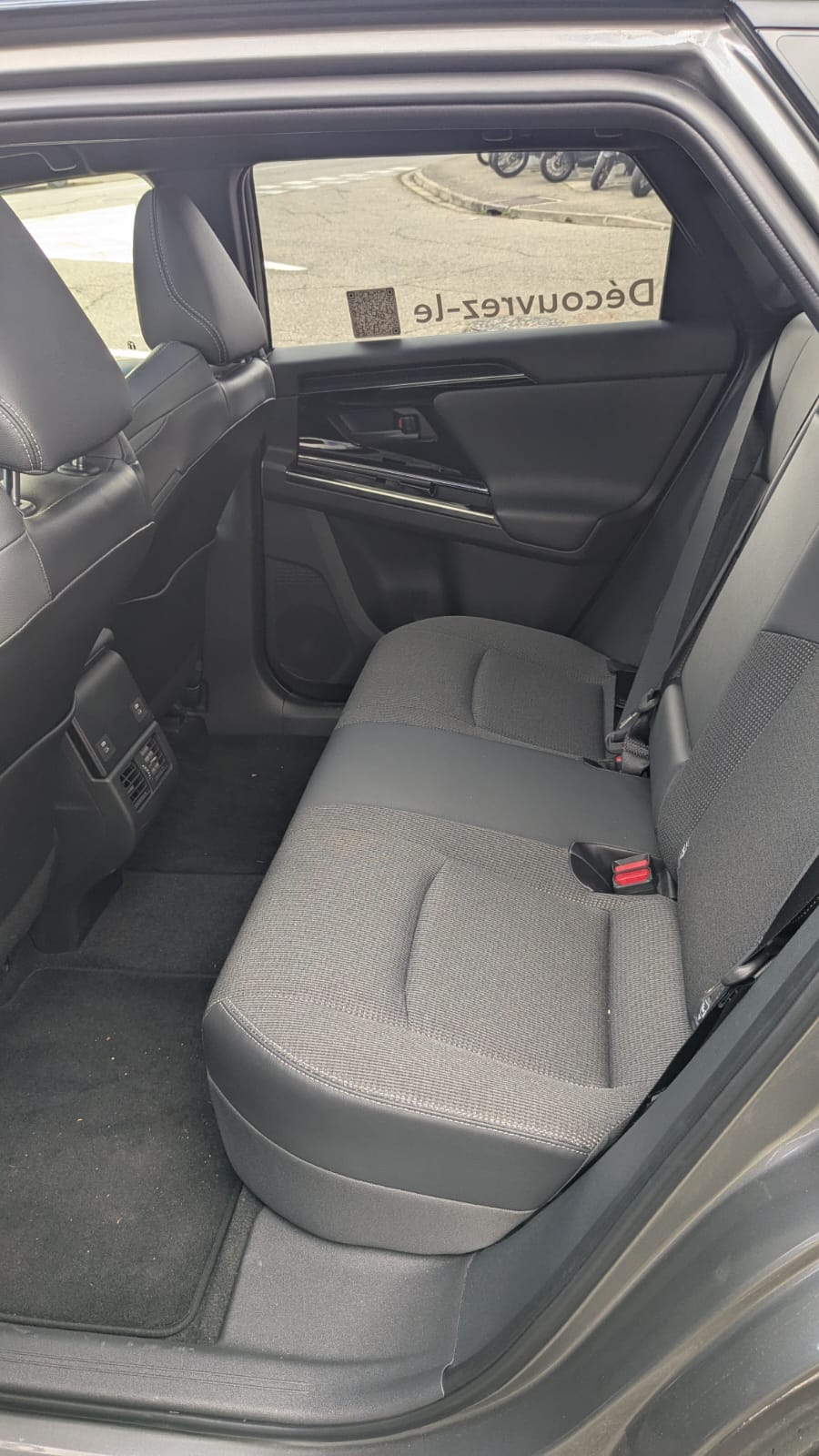 
								TOYOTA BZ4X 7KW AWD ORIGIN EXCLUSIVE 71.4 KWH full									