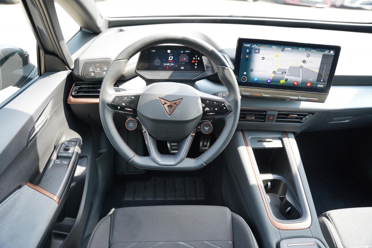 
								Cupra Born 82 kWh Navi VZE Klima SHZ RFK full									