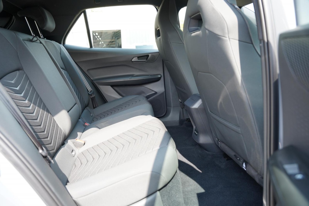 
								Cupra Born 82 kWh Navi VZE Klima SHZ RFK full									