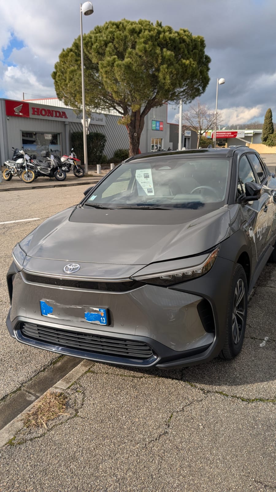 
								TOYOTA BZ4X 7KW AWD ORIGIN EXCLUSIVE 71.4 KWH full									