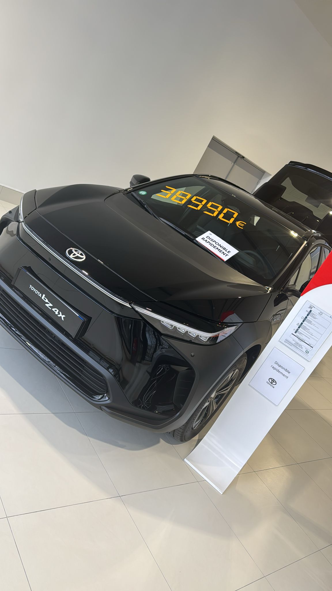 
								TOYOTA BZ4X 11KW AWD ORIGIN 71.4 KWH full									