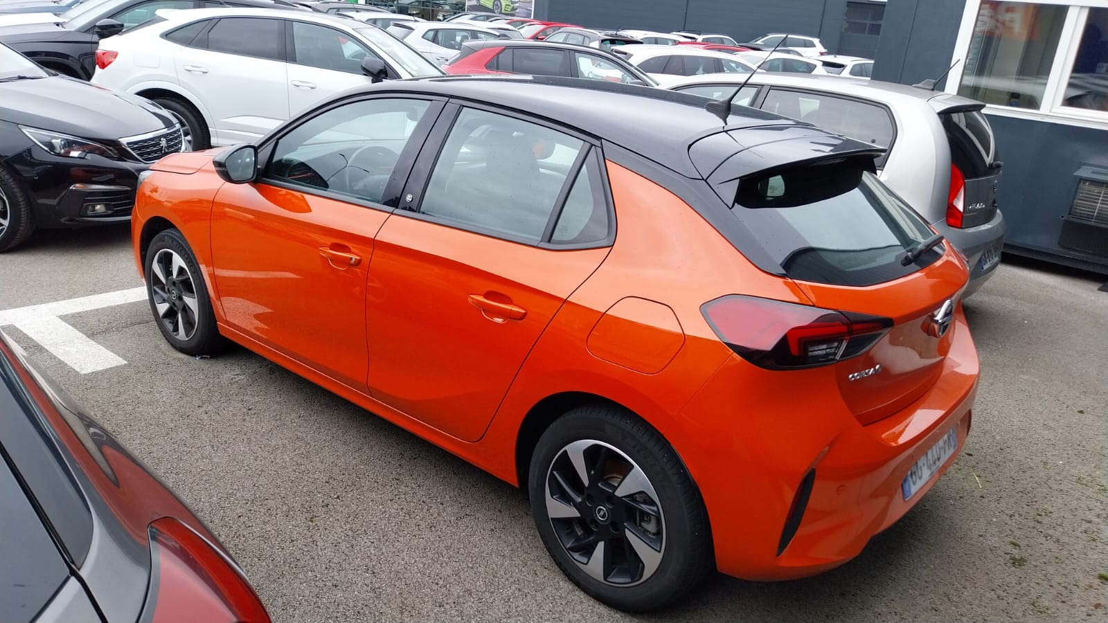 
								OPEL CORSA VI MOTEUR ELECTRIQUE 136 CORSA-E EDITION 50 KWH full									