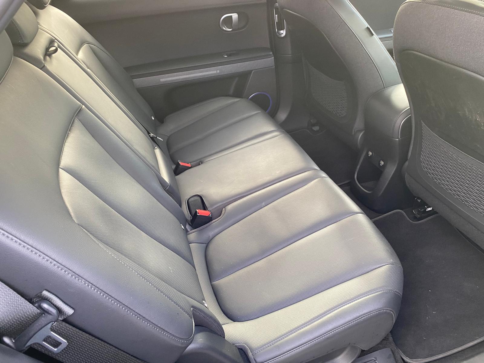 
								Hyundai Ioniq 77 kWh – 229ch Executive) full									