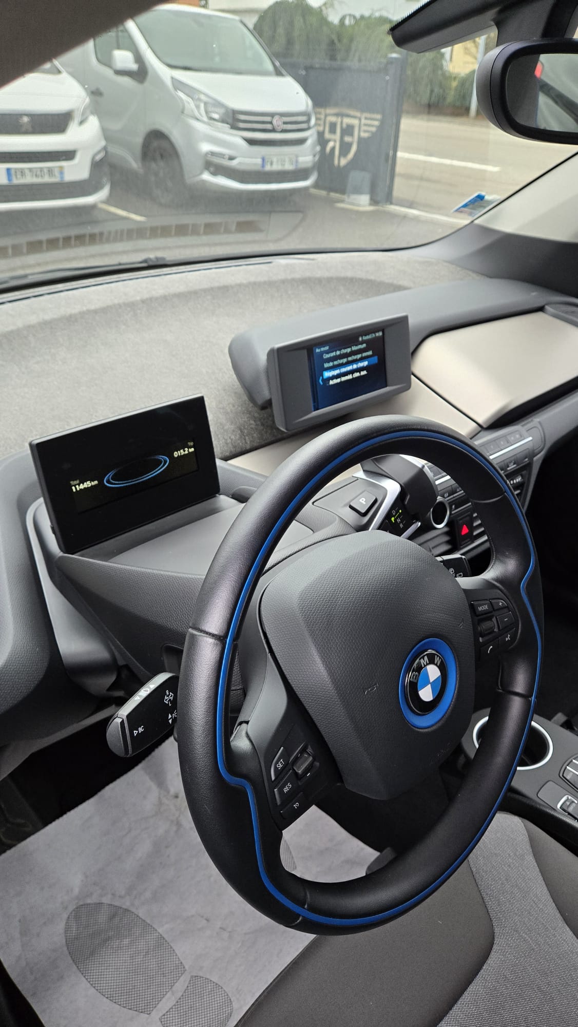 
								BMW i3 phase II 170ch 120Ah Edition WindMill Atelier GPS full									