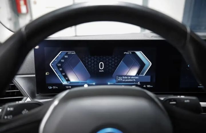 
								BMW i4 EDRIVE40 340 BUSINESS  DESIGN BVA 83.9 KWH full									