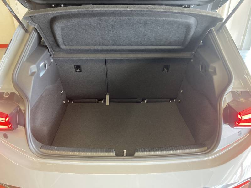 
								CUPRA BORN 230 CH – BATTERIE L VZ 62 KWH full									