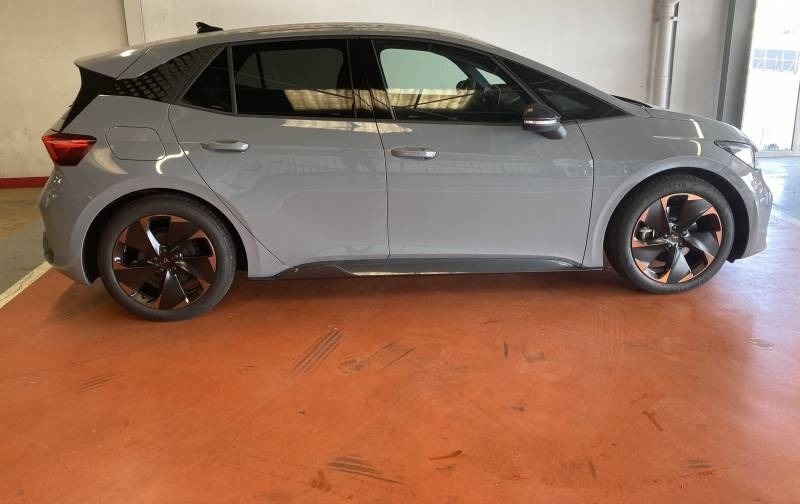 
								CUPRA BORN 230 CH – BATTERIE L VZ 62 KWH full									