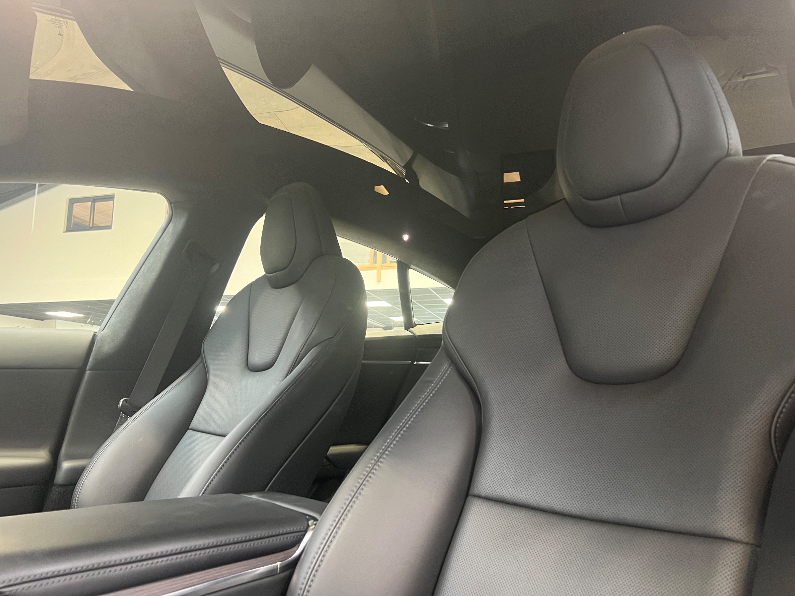 
								TESLA MODEL S (3) DUAL-MOTOR LONG RANGE AWD 100KWH full									