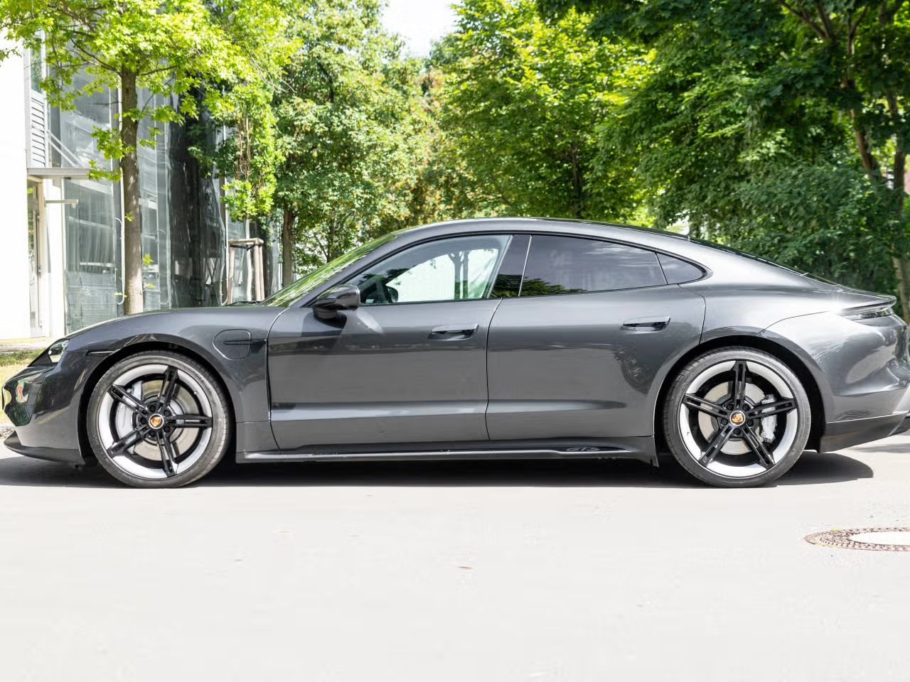 
								Porsche Taycan Gts 598ch full									