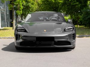 Porsche Taycan Gts 598ch