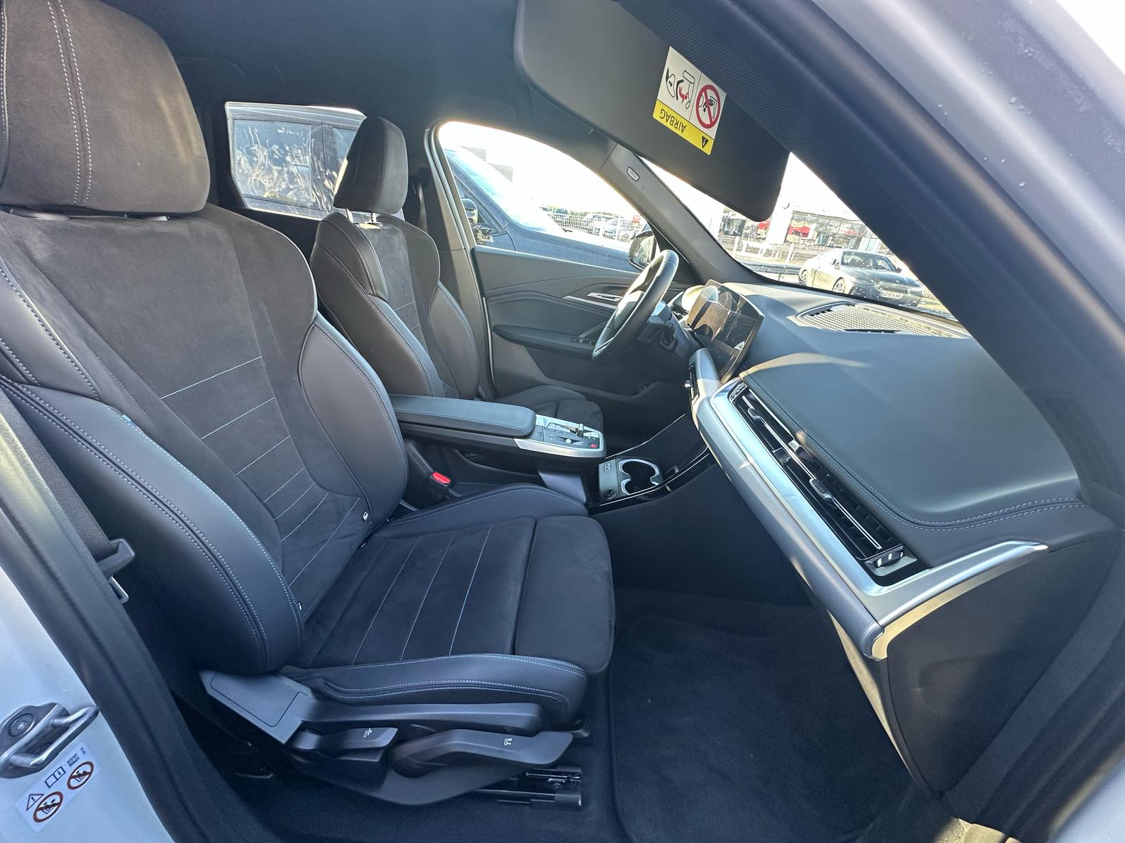 
								BMW IX1 (U11) XDRIVE30 313 M SPORT BVA 66.5 KWH full									