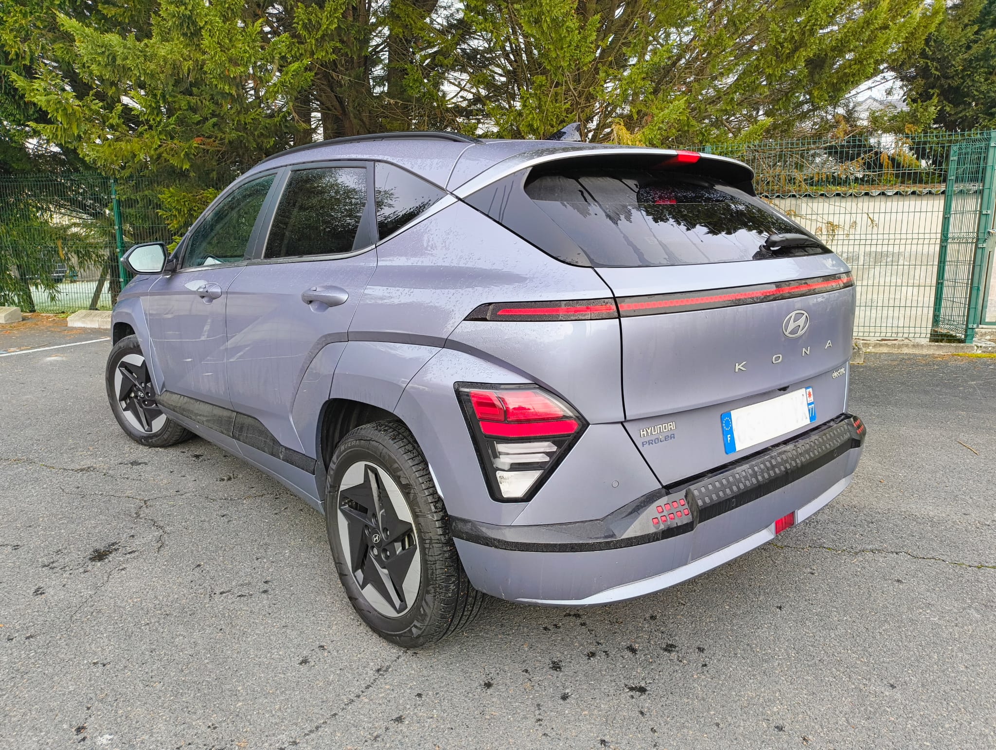 
								HYUNDAI KONA II ELECTRIQUE 48 KWH – 156 CREATIVE full									