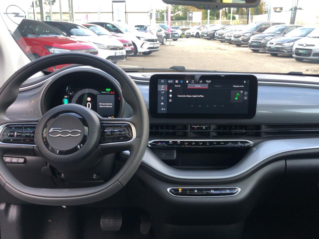 
								FIAT 500 III 42KWH 3CV ICONE PLUS full									