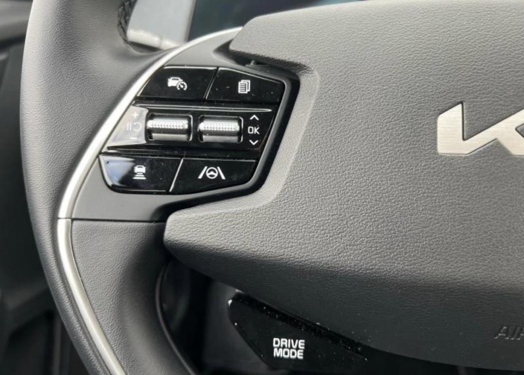 
								KIA EV6 229 AIR ACTIVE 77.4KWH full									