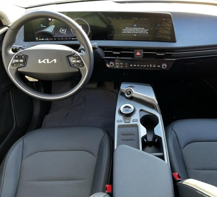 
								KIA EV6 229ch Air Active 2WD full									