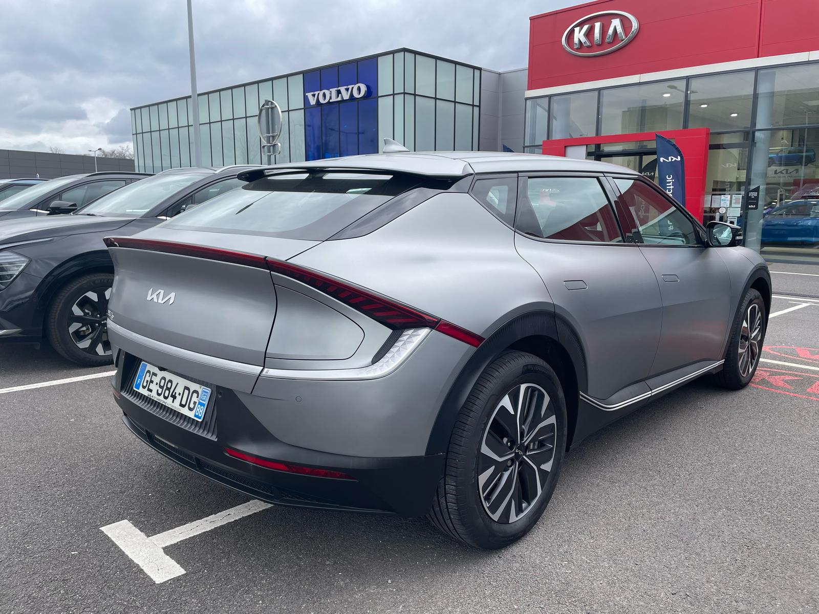 
								KIA EV6 229ch Active 2WD full									