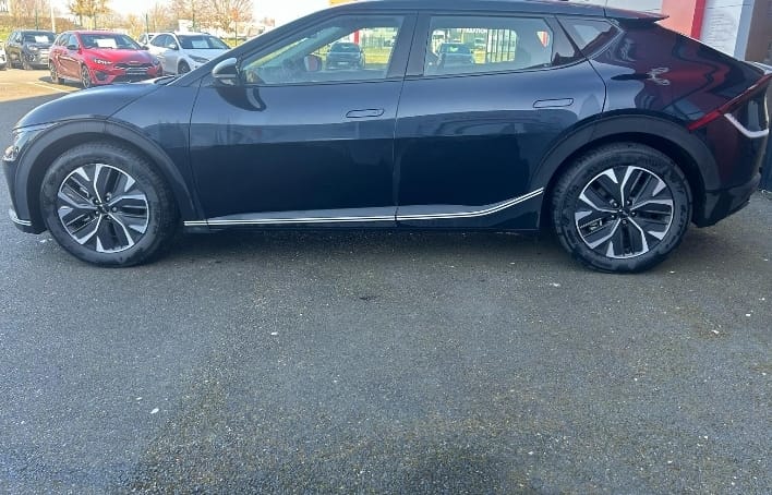 
								KIA EV6 170ch Air Active 2WD full									