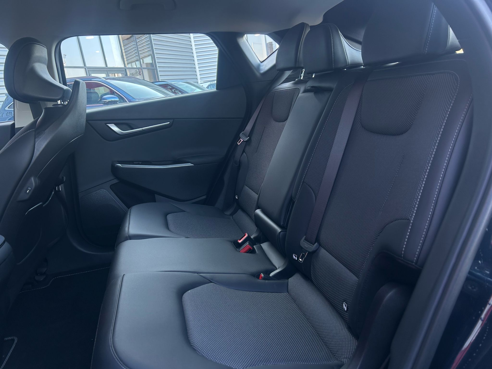 
								KIA EV6 170ch Air Active 2WD full									