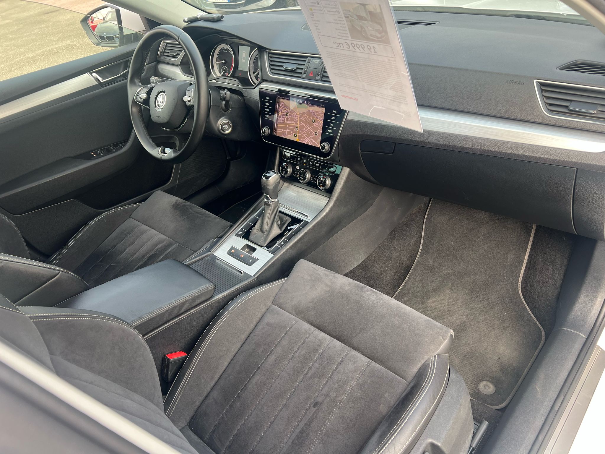 
								SKODA SUPERB III (2) 1.5 TSI 150 ACT BUSINESS DSG7 full									