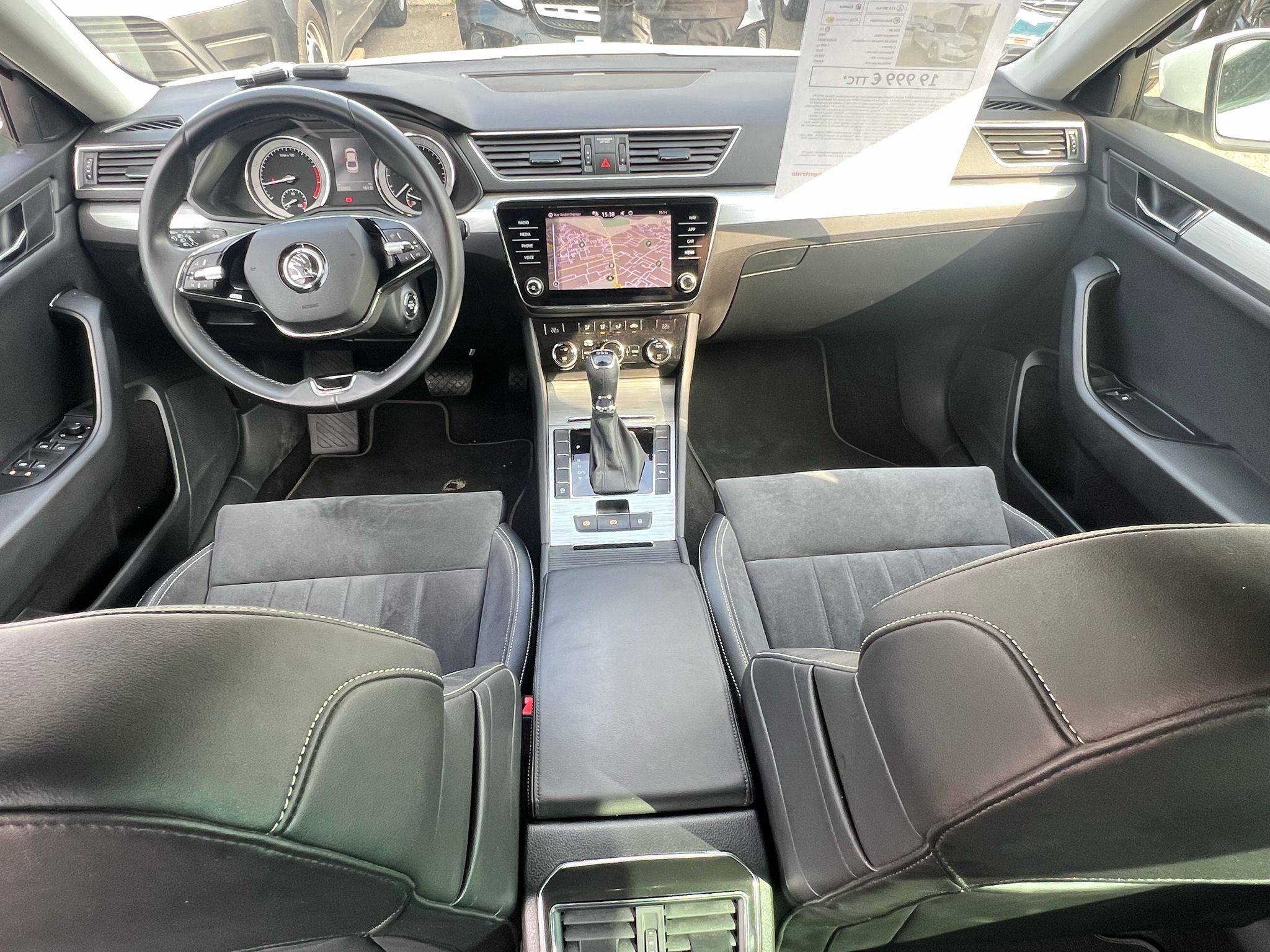 
								SKODA SUPERB III (2) 1.5 TSI 150 ACT BUSINESS DSG7 full									