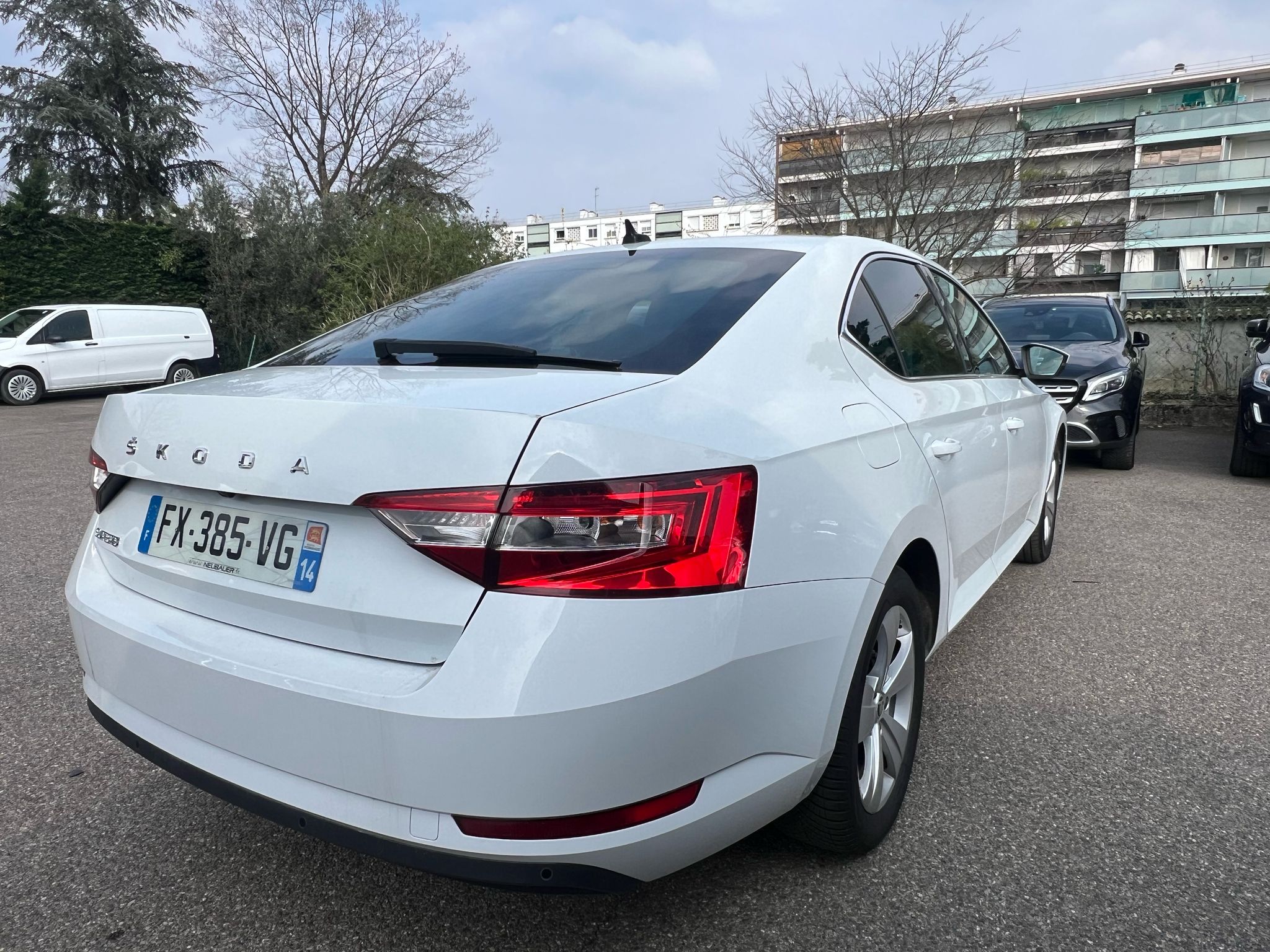 
								SKODA SUPERB III (2) 1.5 TSI 150 ACT BUSINESS DSG7 full									