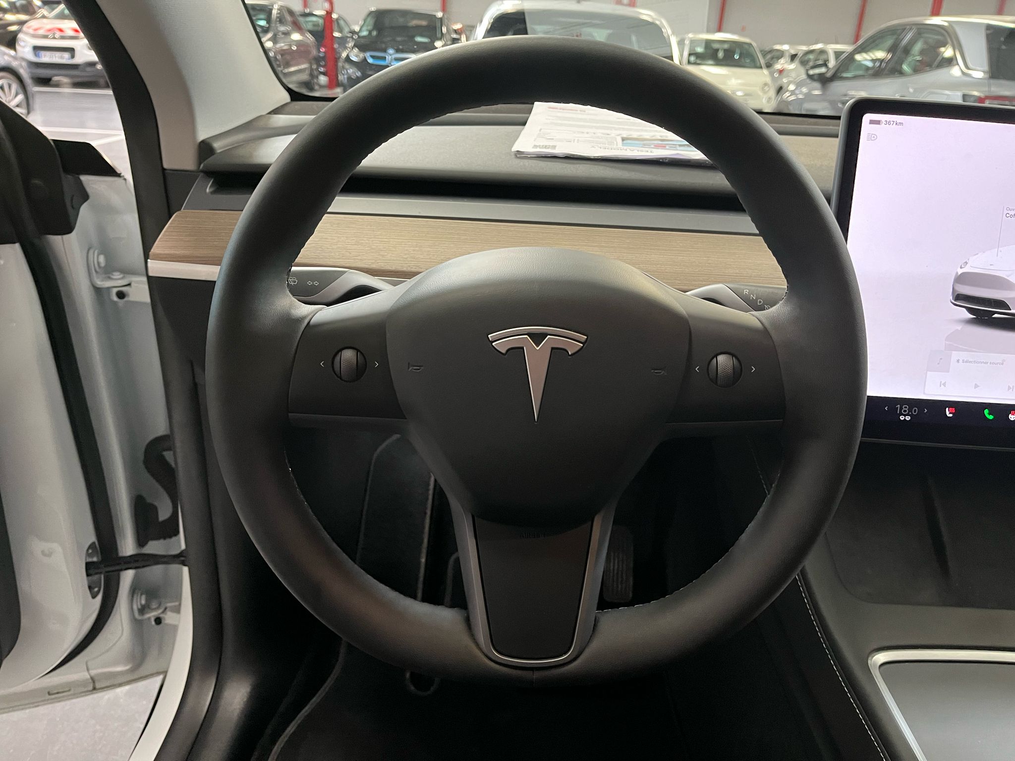 
								TESLA MODEL Y 300 STANDARD RWD 60 KWH 2023 full									